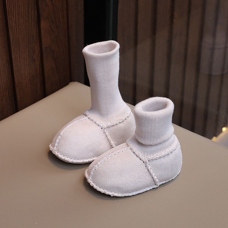 Baby-Stiefelchen in Wildleder-Optik mit Plüschfutter in Creme
