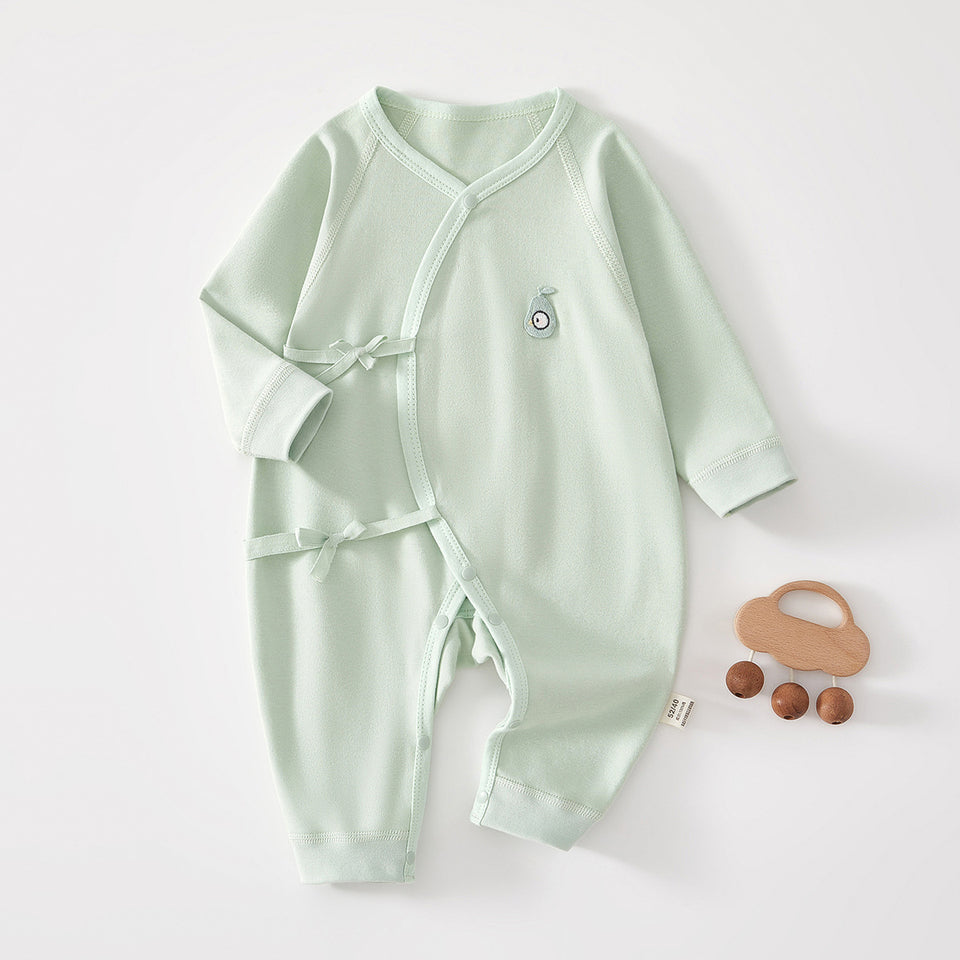 Grüner Baby-Wickelstrampler mit kleiner Stickerei