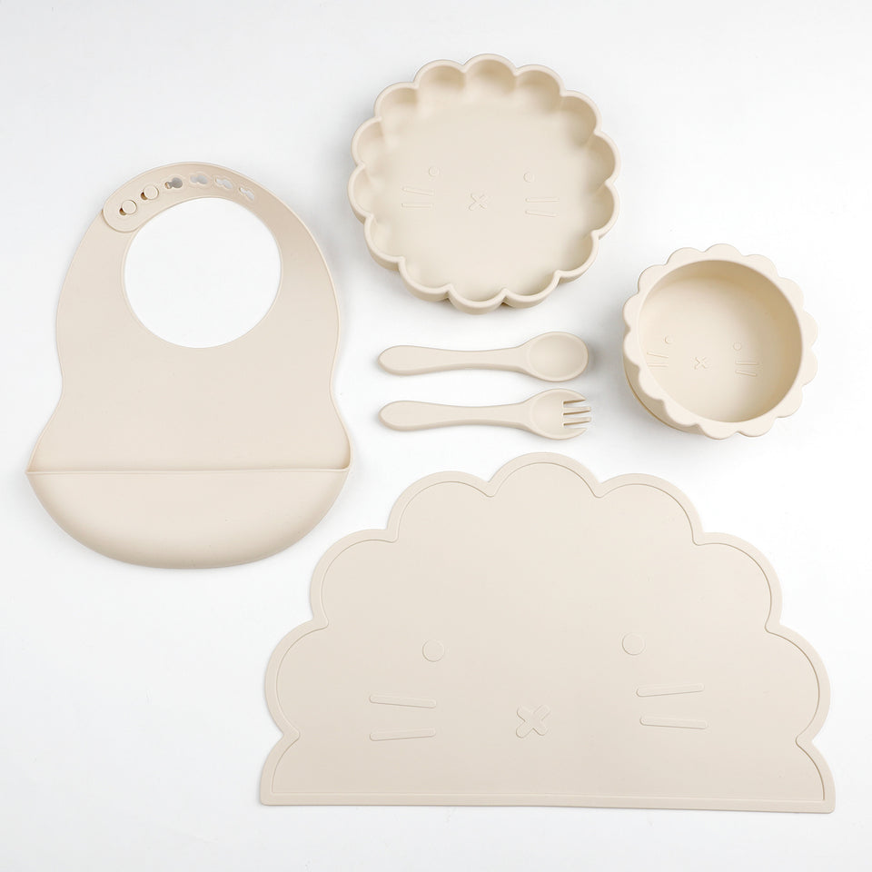 Beikost-Set Löwe aus Silikon, 6-teilig, Creme