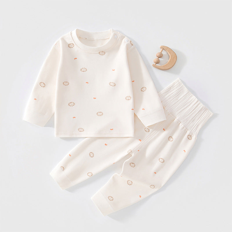 Cremefarbenes Baby-Set mit kleinen Kreisen