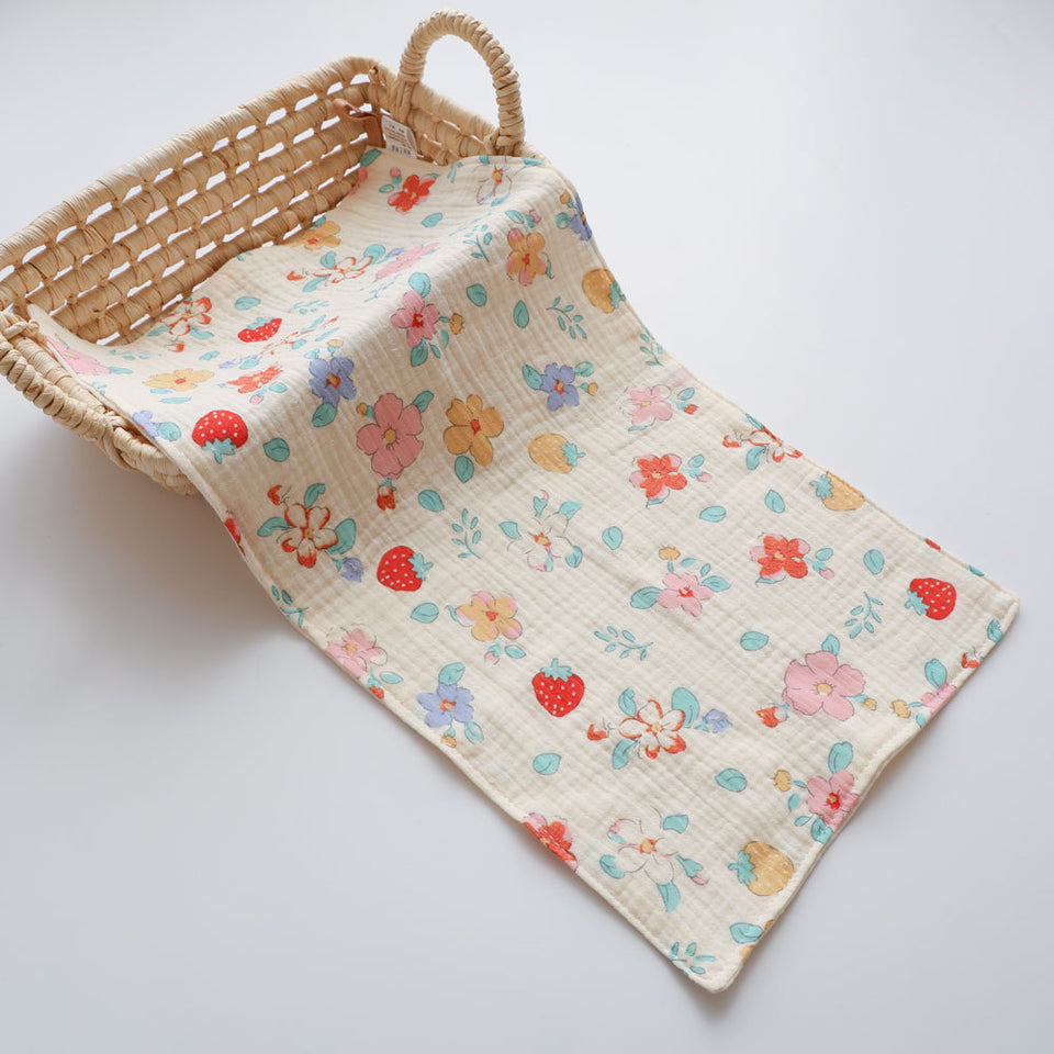 Mull-Handtuch mit bunten Blumen