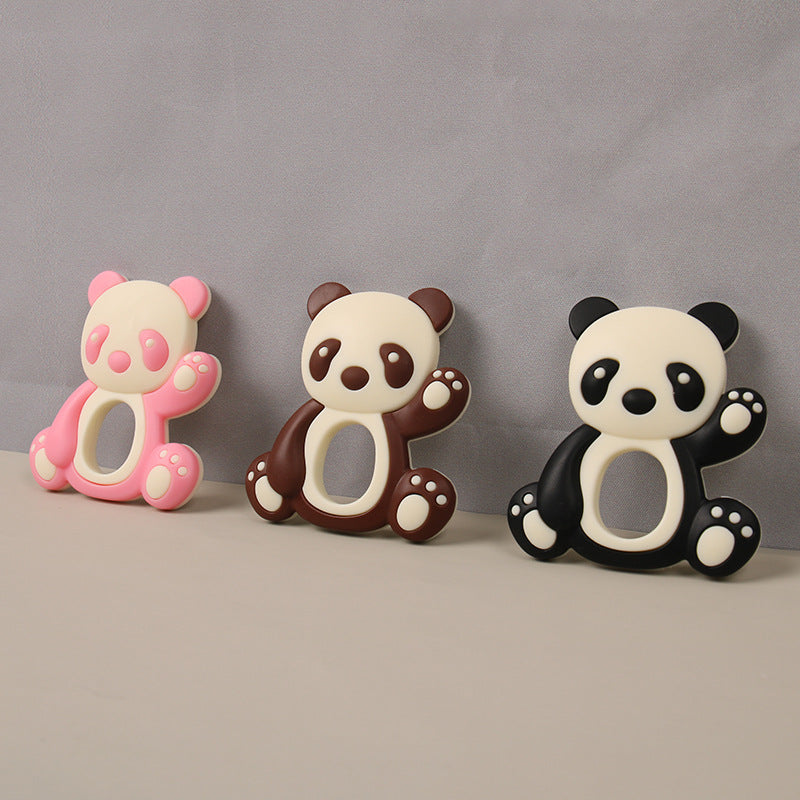 Drei Panda-Beißringe aus Silikon in Rosa, Braun und Schwarz nebeneinander